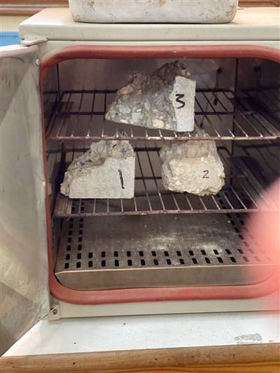 معمل خواص ومقاومة المواد 